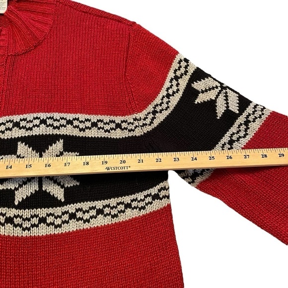 Retreat Dark Red Knit Sweater Zip up-Snowflake Design - Wool Blend - Size Large - Picture 4 of 11